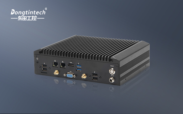 東田嵌入式工控機(jī).jpg 東田嵌入式工控機(jī).jpg