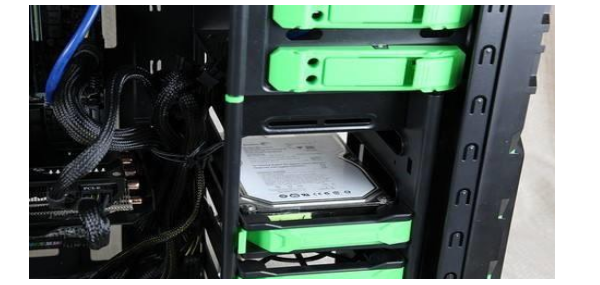 硬盤.png 硬盤.png