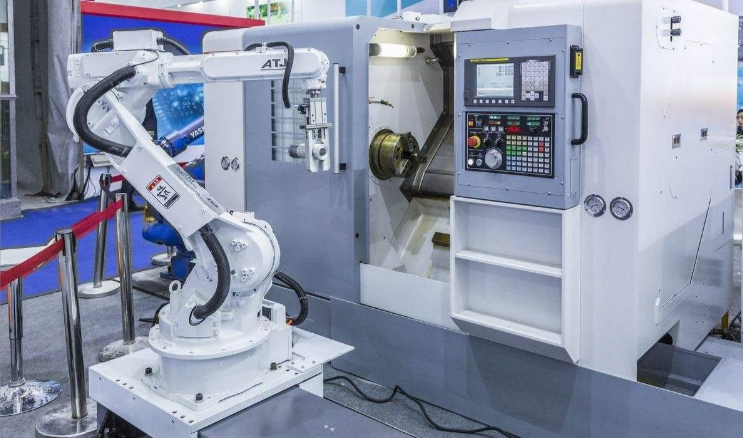 隨著科技的不斷進(jìn)步，機(jī)械設(shè)備行業(yè)將繼續(xù)開(kāi)展科技創(chuàng)新，提高技術(shù)水平，這將使機(jī)械設(shè)備行業(yè)具有更強(qiáng)的競(jìng)爭(zhēng)力。