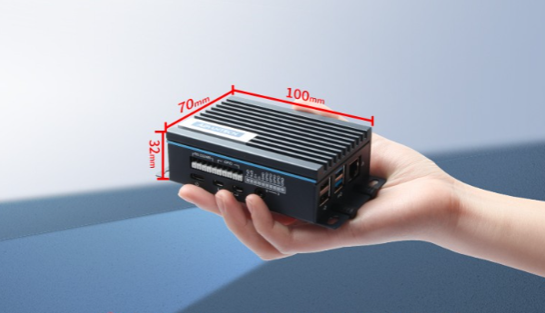 研華嵌入式工控機.png 研華嵌入式工控機.png