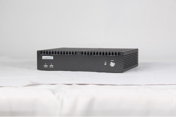 無風(fēng)扇工控機(jī).png 無風(fēng)扇工控機(jī).png