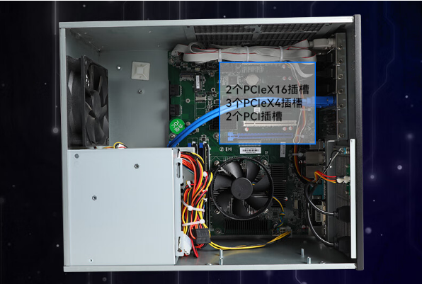 壁掛式工控機機箱.png 壁掛式工控機機箱.png