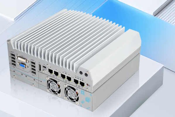 東田嵌入式工控機(jī).png 東田嵌入式工控機(jī).png