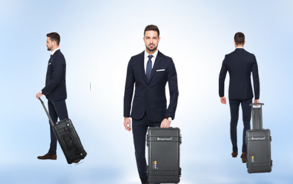 東田便攜式工控機拉桿箱.png 東田便攜式工控機拉桿箱.png