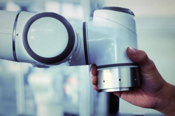 機器人.png 機器人.png