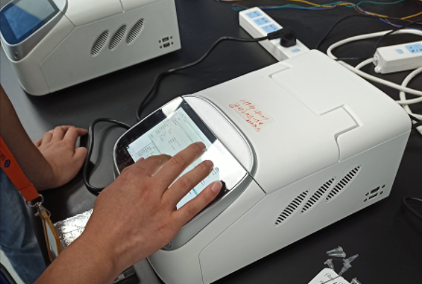 醫(yī)療設(shè)備.png 醫(yī)療設(shè)備.png