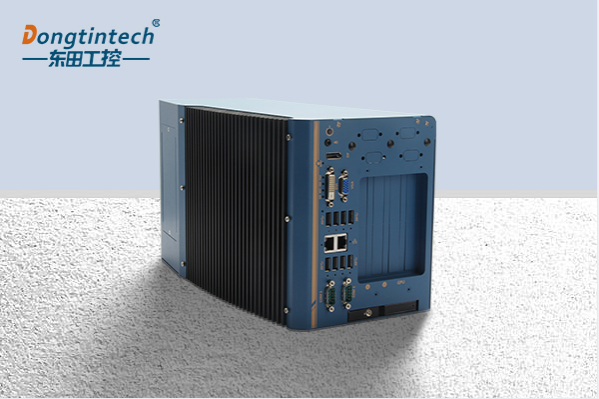 東田嵌入式工控機(jī).png 東田嵌入式工控機(jī).png