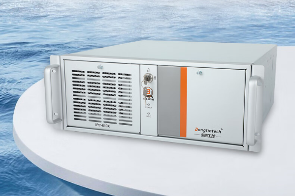 東田4U上架式工控機.png 東田4U上架式工控機.png