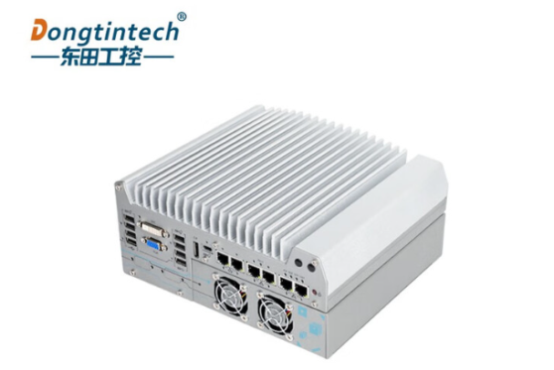東田車載嵌入式工控機.png 東田車載嵌入式工控機.png