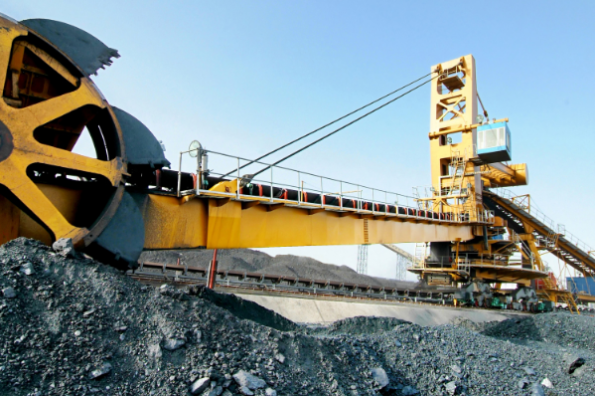 煤礦開采環(huán)境.png 煤礦開采環(huán)境.png