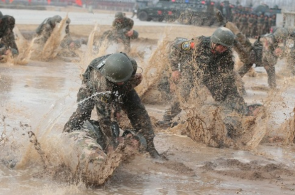 東田國(guó)產(chǎn)三防筆記本應(yīng)用場(chǎng)景.png 東田國(guó)產(chǎn)三防筆記本應(yīng)用場(chǎng)景.png